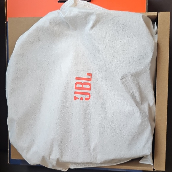 New JBL Tune 720BT- Wireless Over-Ear Headphones 76H Foldable Lightweight Blue - Picture 12 of 12